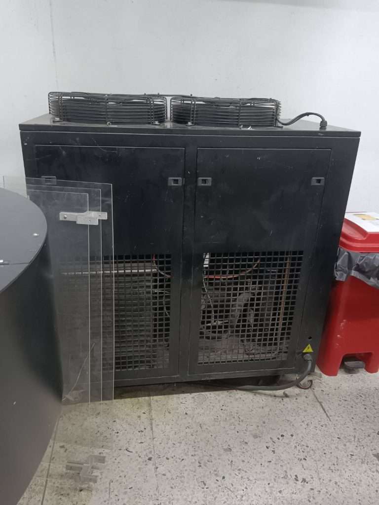 Hệ thống cắt nước Techni Intec-G2 i510 năm 2018 – Máy cắt CNC 5 trục PAC60 + Bơm Quantum ESP 66.000 PSI – Đã qua sử dụng – Thái Lan