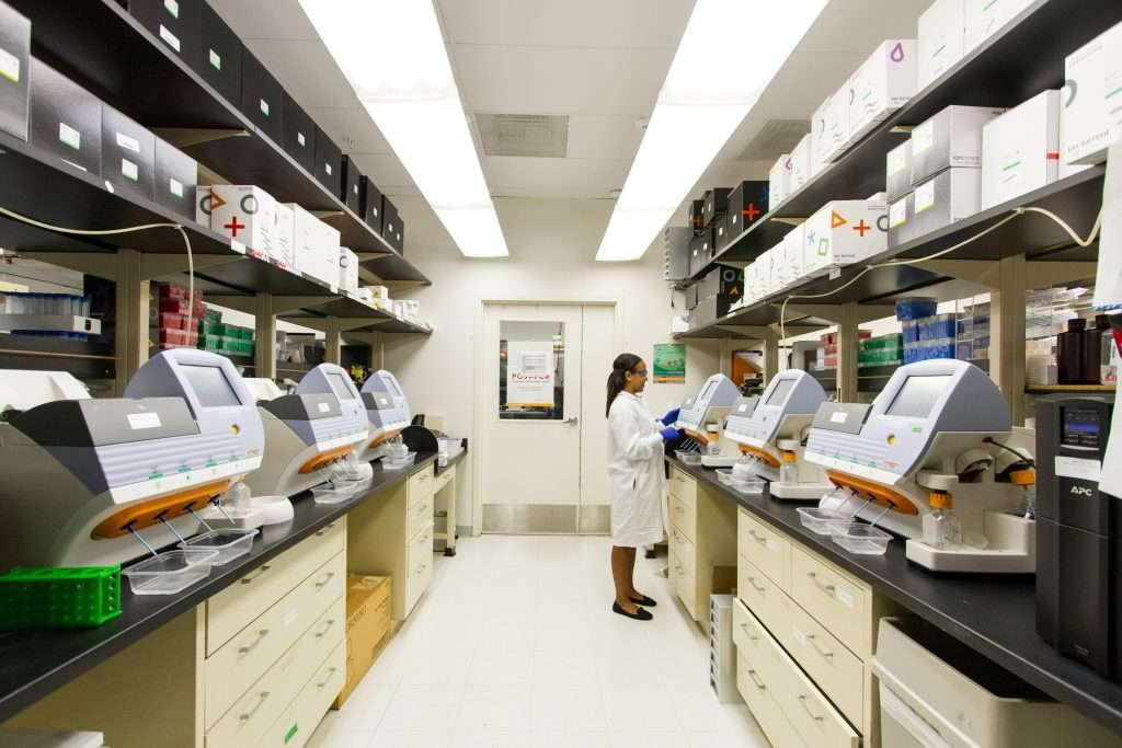 Liquid Filling & Lab Processing Equipment: How to Source Surplus Like a Pro 3 Lab