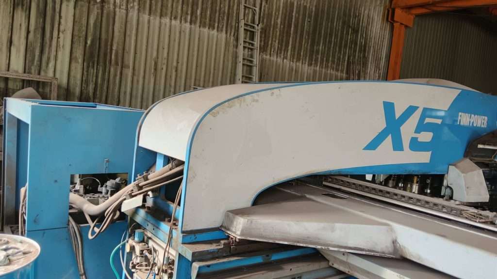 2008 Finn-Power X5 數控砲塔沖床 – 二手 – 台灣