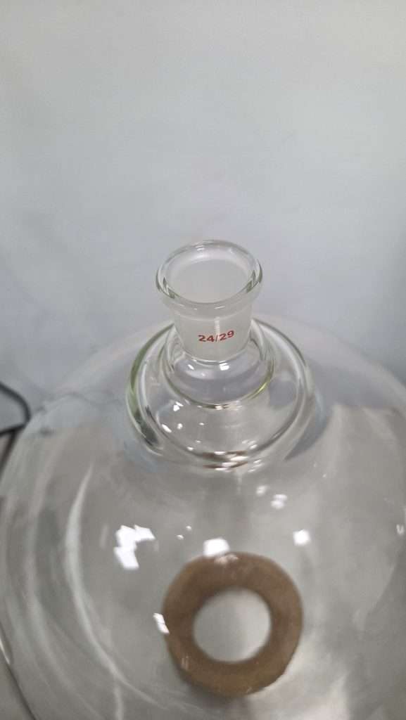 2025 2x 10L 單口圓底燒瓶 – 24/29 接頭 – 二手 – 新加坡