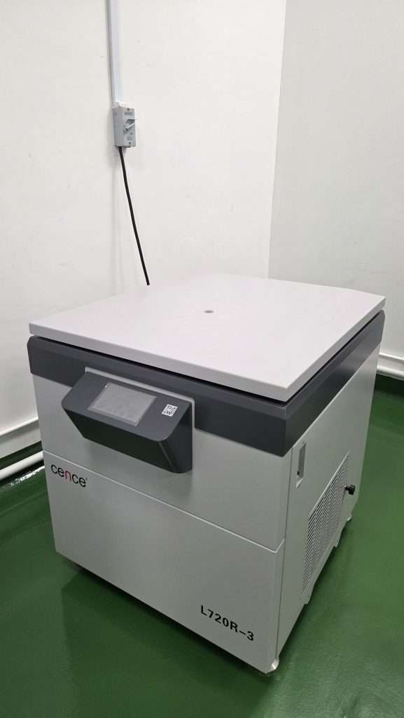 2024 Cence L720R-3 冷凍離心機 – 容量 14400 毫升 – 二手 – 新加坡