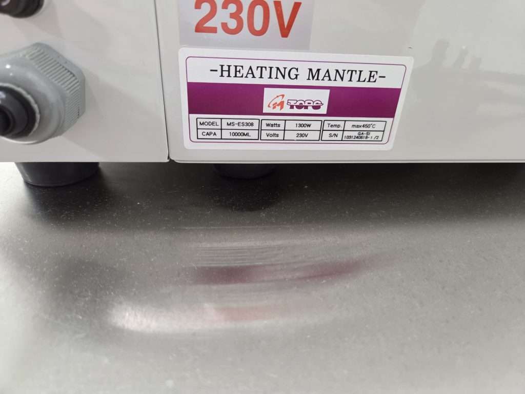 2x Misung MS-ES308 加熱套帶攪拌器 – 10L，1300W，最高溫度 450°C – 二手 – 新加坡