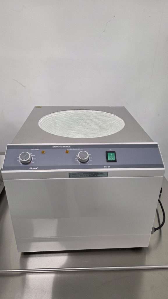 2x Misung MS-ES308 加熱套帶攪拌器 – 10L，1300W，最高溫度 450°C – 二手 – 新加坡