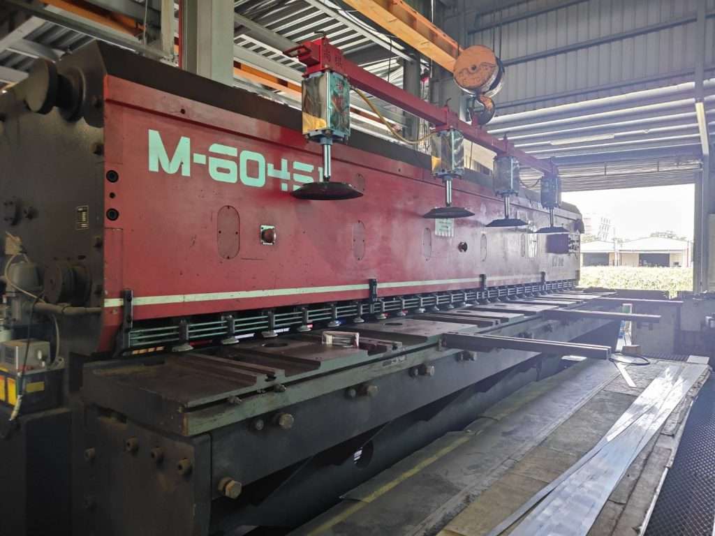 1991 年 Amada M6045 油壓剪板機 – 二手 – 台灣