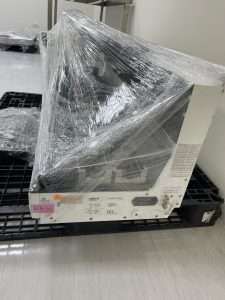 10 Ambr 15 work station 02