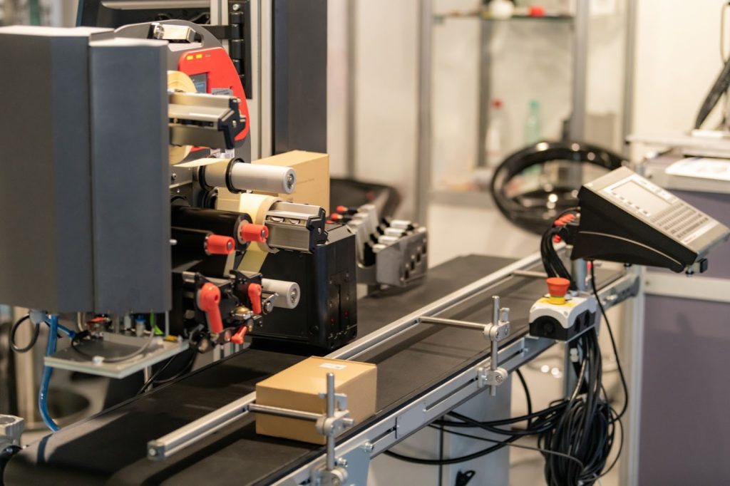 ระบบอัตโนมัติในงบประมาณจำกัด: การจัดหาหุ่นยนต์อุตสาหกรรมและระบบการมองเห็นจากการประมูล 2 image 12