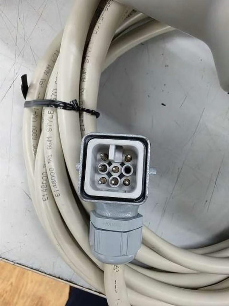 2016優傲機器人UR3（CB3）協作機器人 – 二手 – 日本