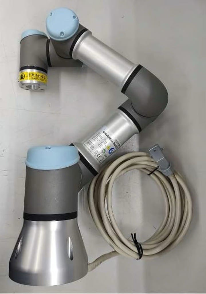 2016優傲機器人UR3（CB3）協作機器人 – 二手 – 日本