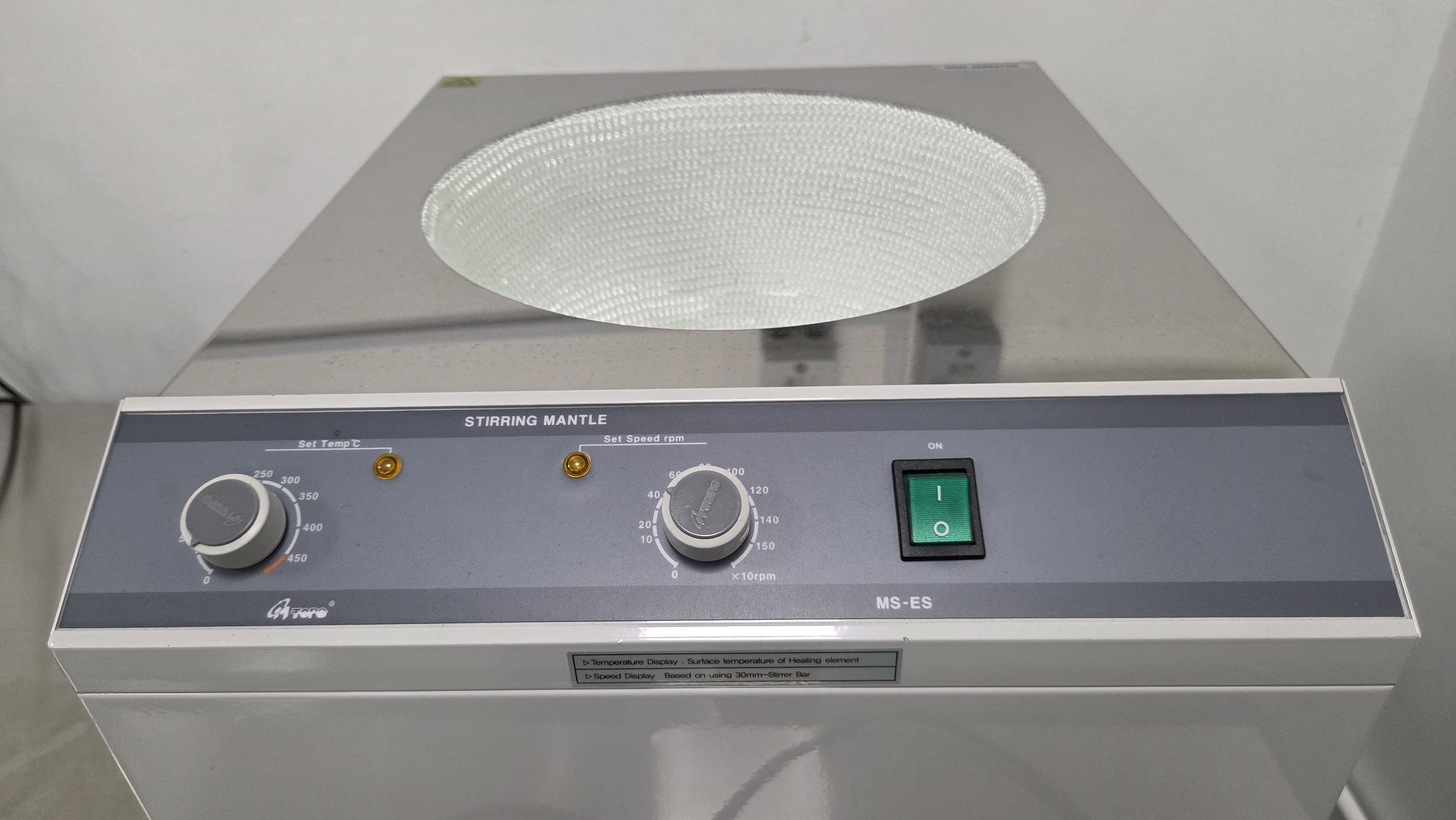 2台 Misung MS-ES308 加熱外套鍋（帶攪拌器）– 10L, 1300W, 最高溫度 450°C – 二手 – 新加坡