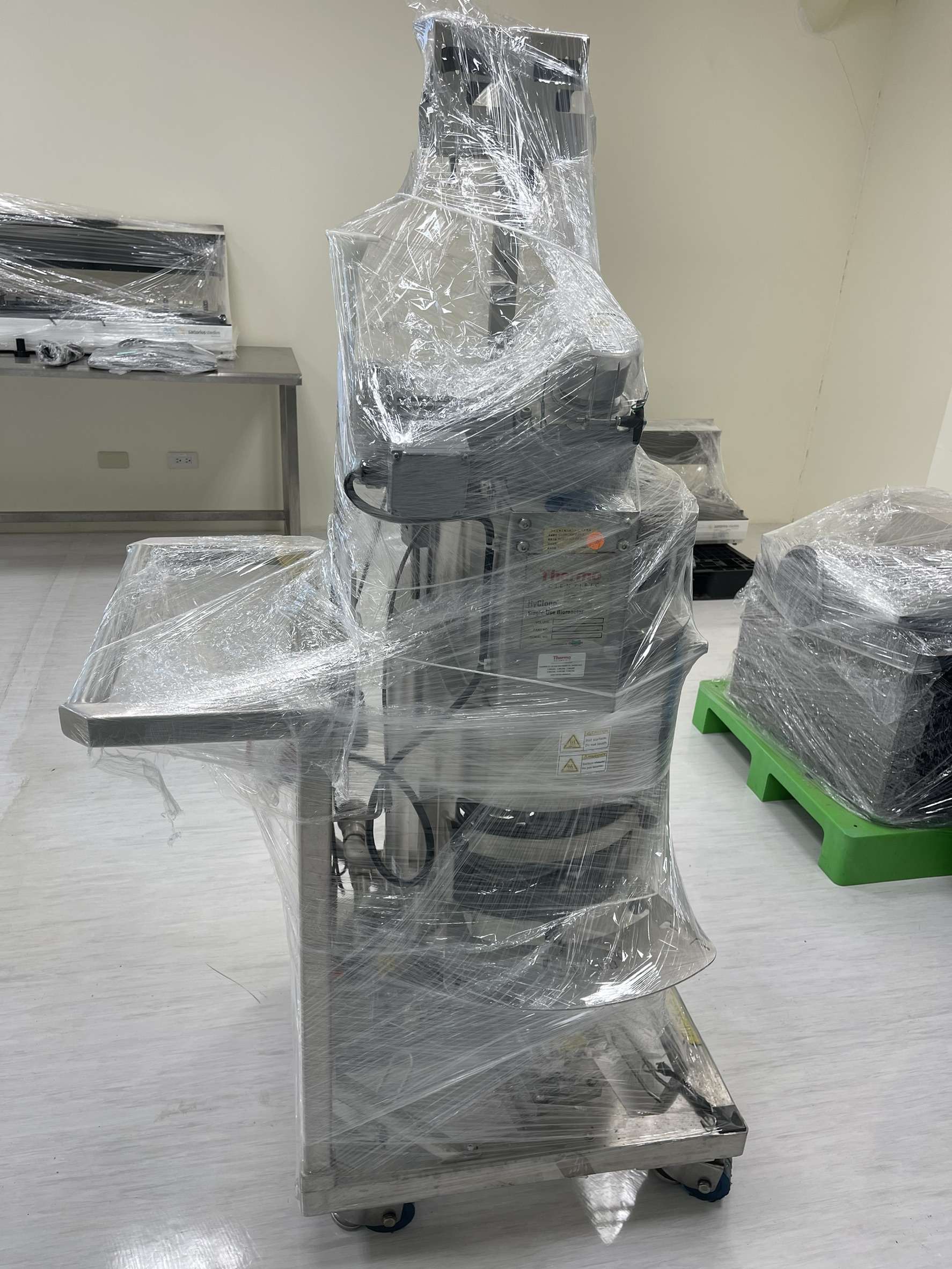 Thermo BIOSTAT CBRM 50/250L 生物反應器系統 2019 – 二手 – 台灣