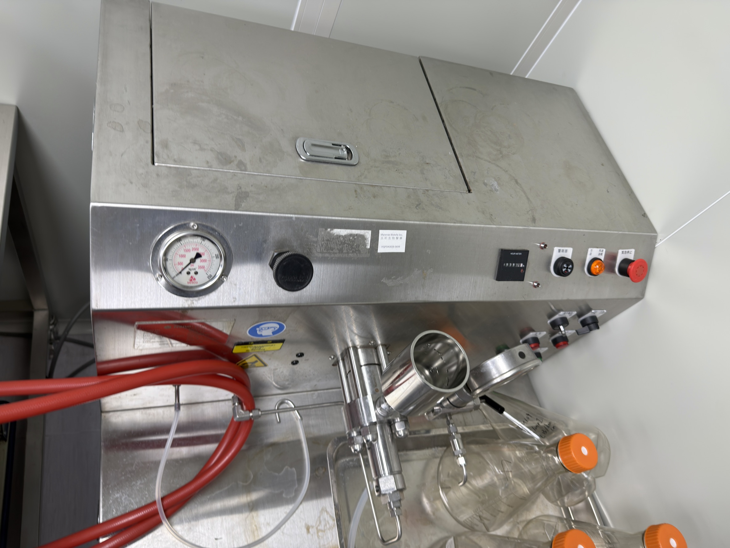 N-10 Pilot High-Pressure Homogenizer for Cell Lysis and Particle Size Reduction