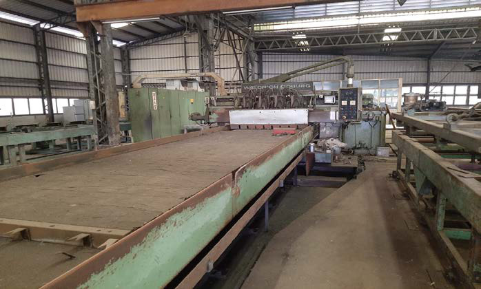 1783514157867 0 1781260353446 ItemA Waldrich Coburg Rail Planing Machine 01