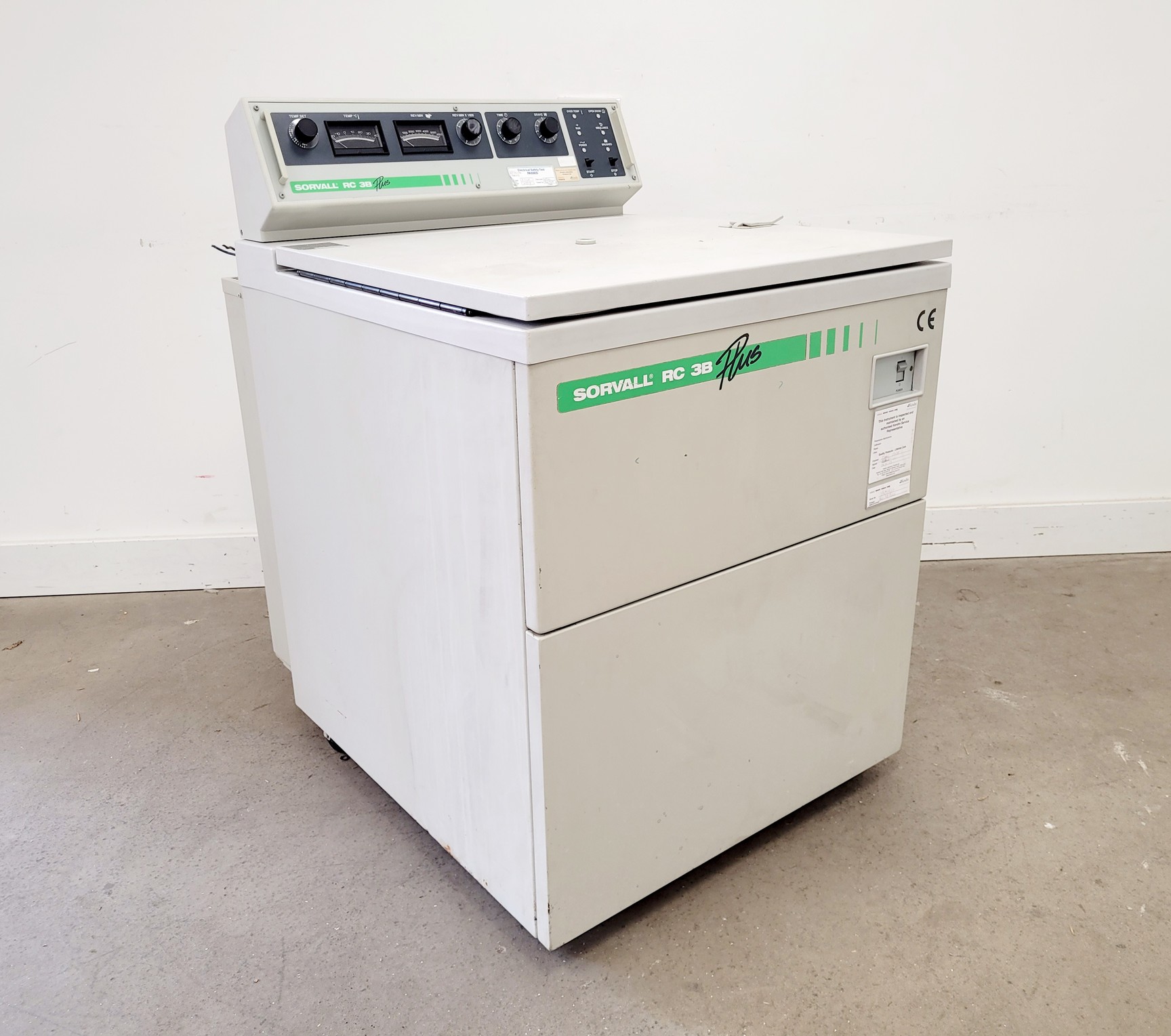 Sorvall RC-3B Plus Floor Standing Centrifuge Lab