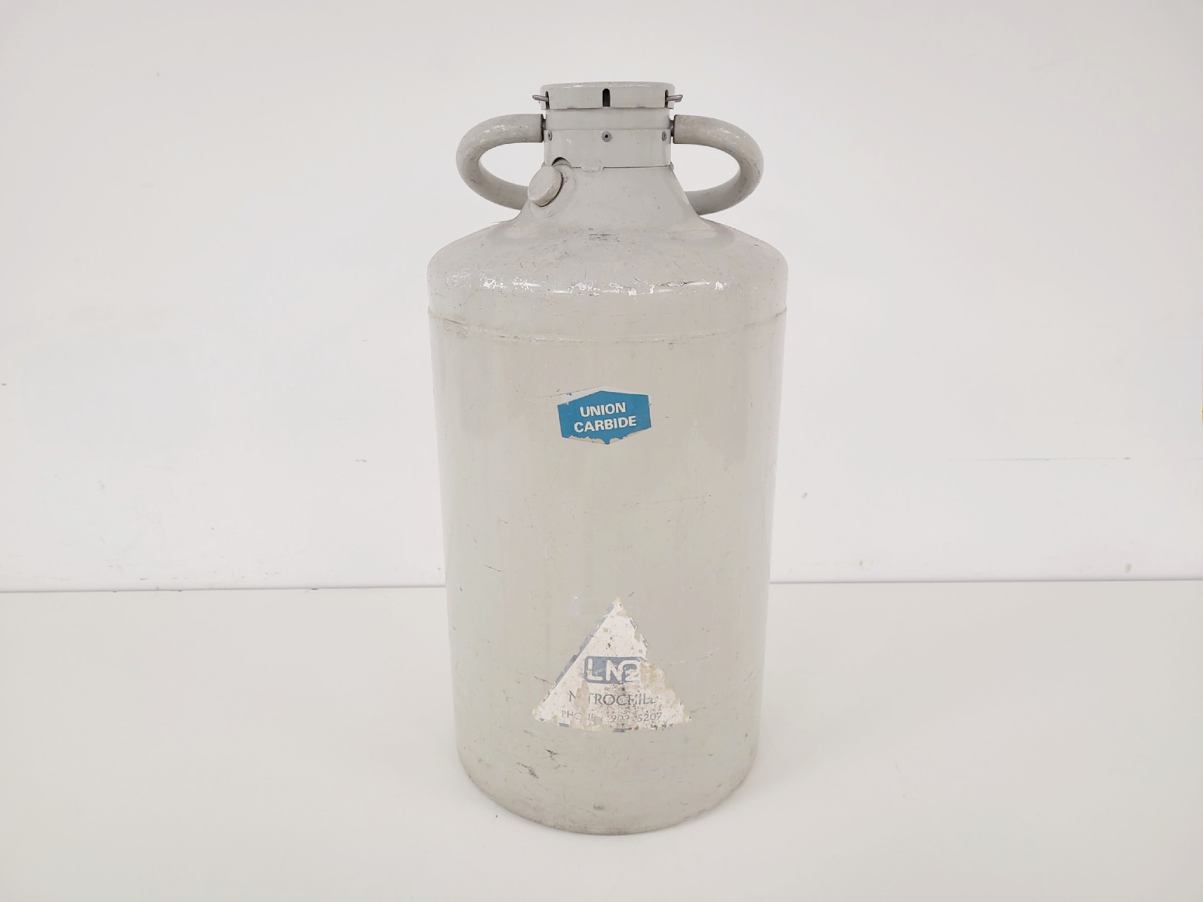 Union Carbide Liquid Nitrogen Dewar Lab