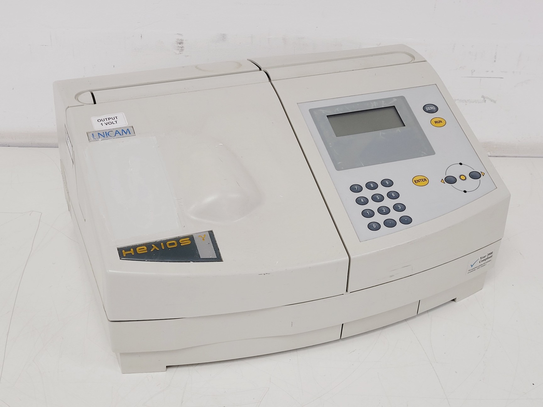 Unicam Helios Gamma UV-VIS Spectrophotometer Lab