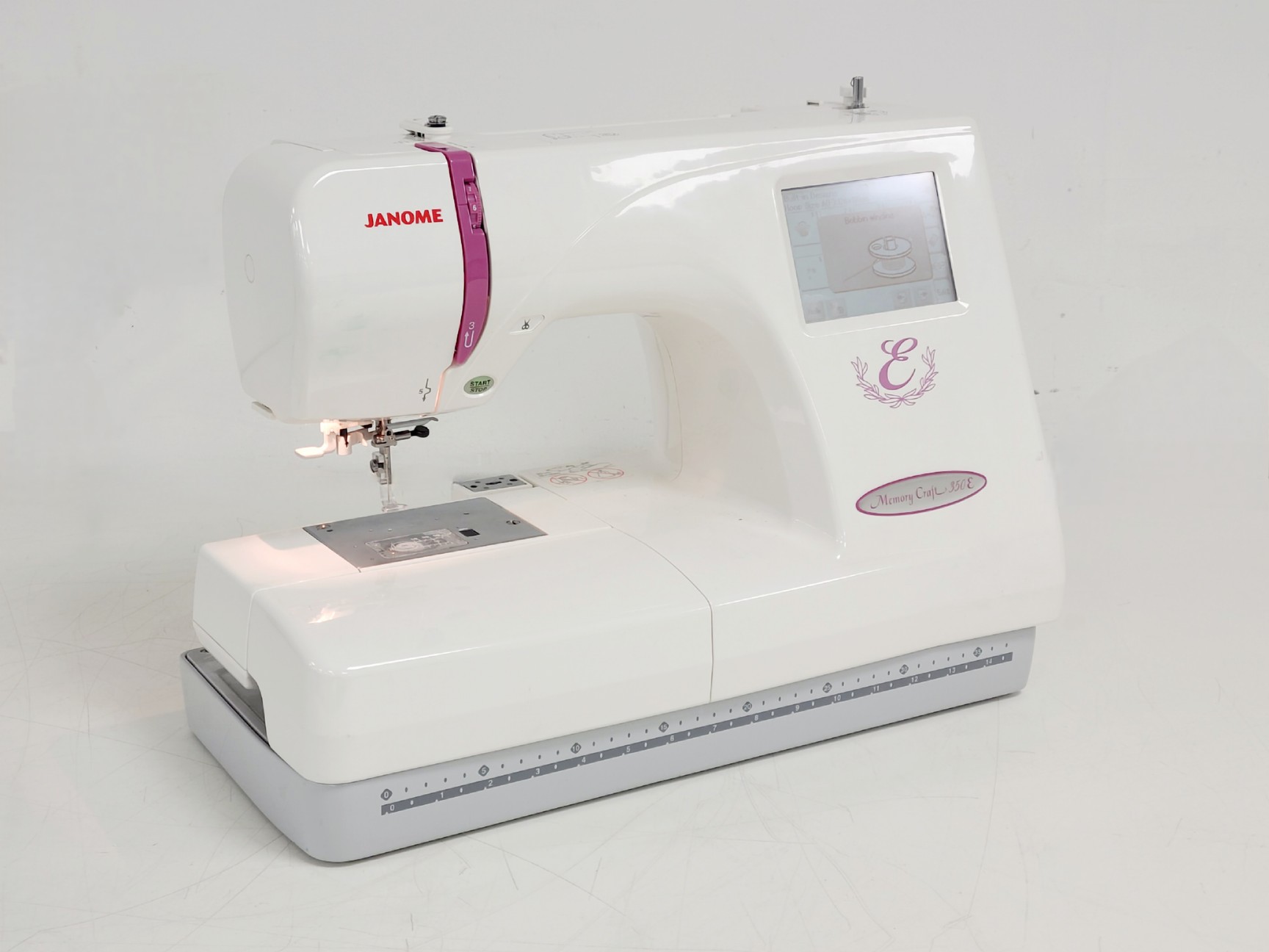 Janome Memory Craft 350 Sewing/Embroidery Machine MC350E