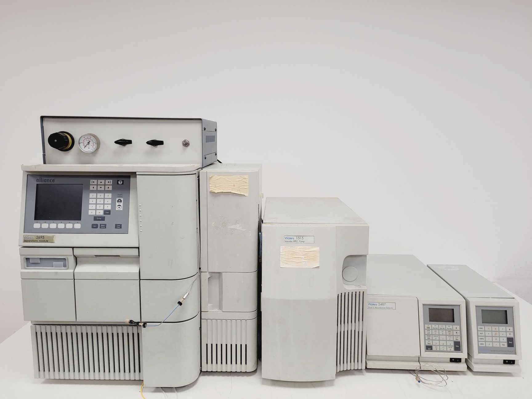 Waters Alliance HPLC System 2695 Separations Module, 1515 IP, 2487 Dual