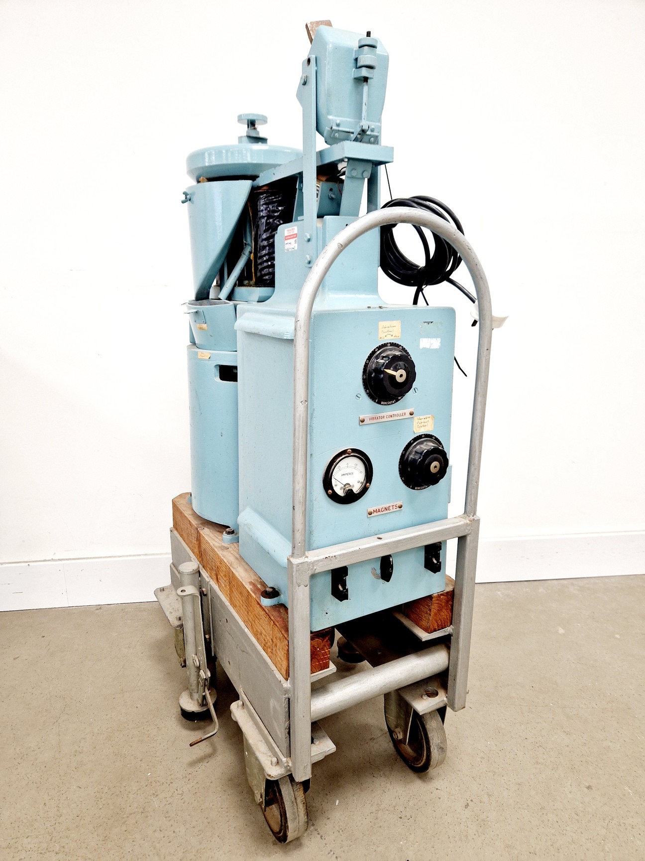 Davis 45V Non-Entraining Magnetic Separator