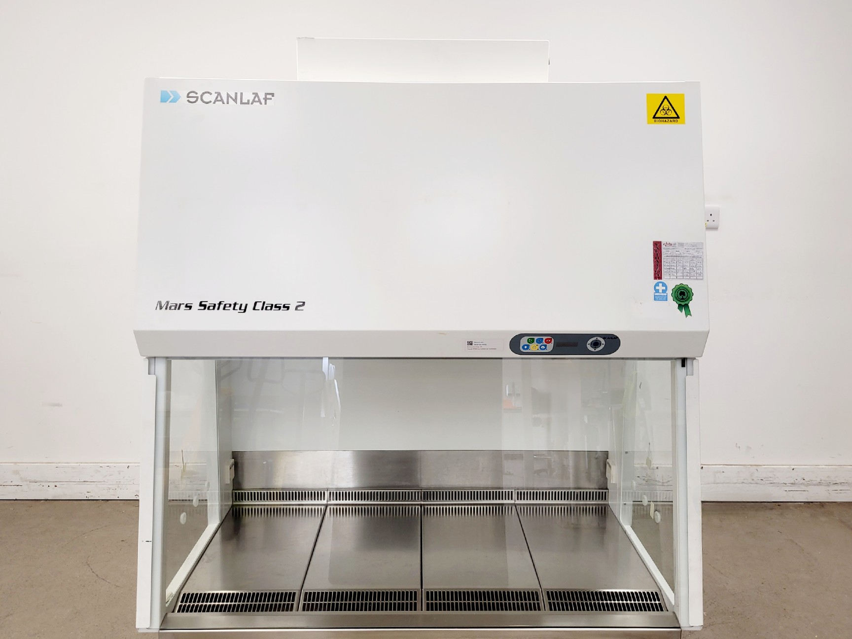 Scanlaf Mars 1200 Class II Biological Safety Cabinet w/ Stand Lab