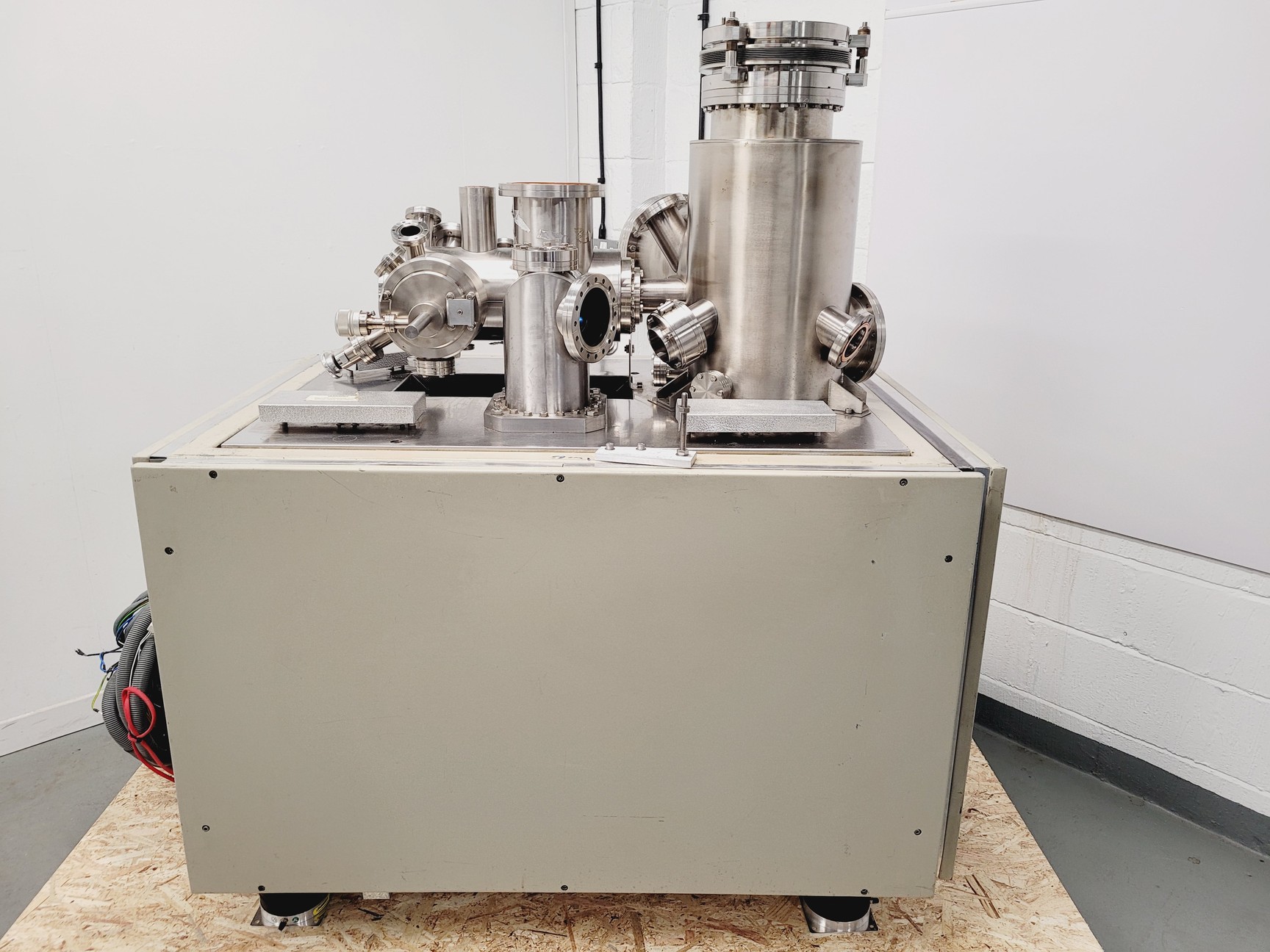 SS Vacuum Reaction Chamber with Multiple Ports, Shielded Cabinet & Canopy UHV