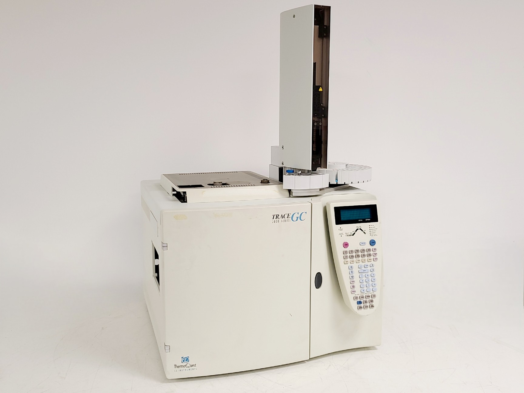 ThermoQuest TRACE 2000 Series GC with Autosampler Model K02432720000000