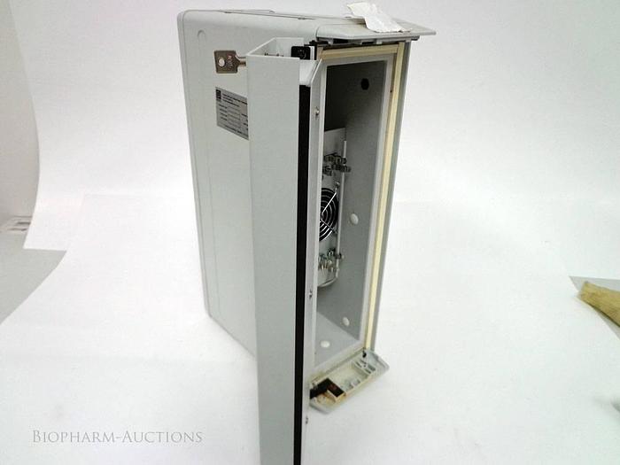 Dionex STH 585 Thermoelectric Peltier Column Heater Oven.