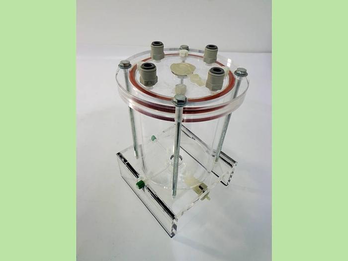 Buxco Electronics Plethysmograph chamber.