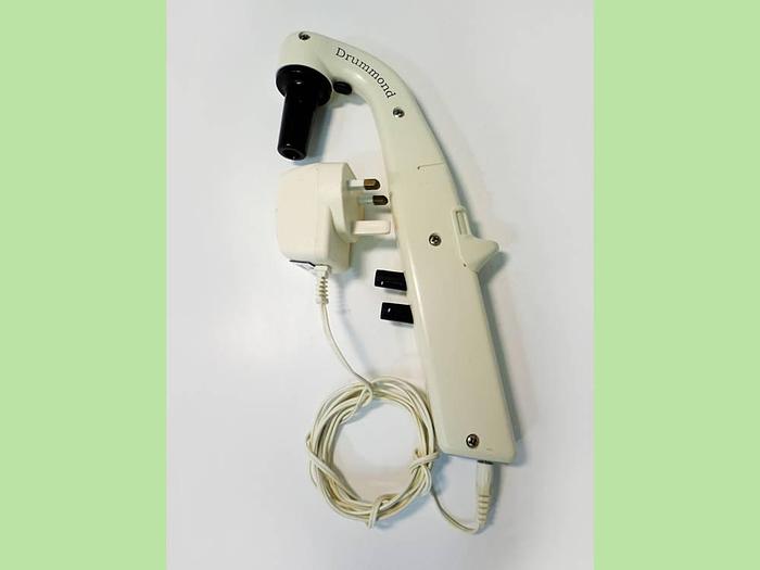 Drummond Portable Pipet-Aid XL Controller.