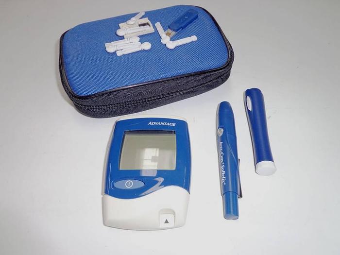 Alpha Trak Blood Glucose monitoring system