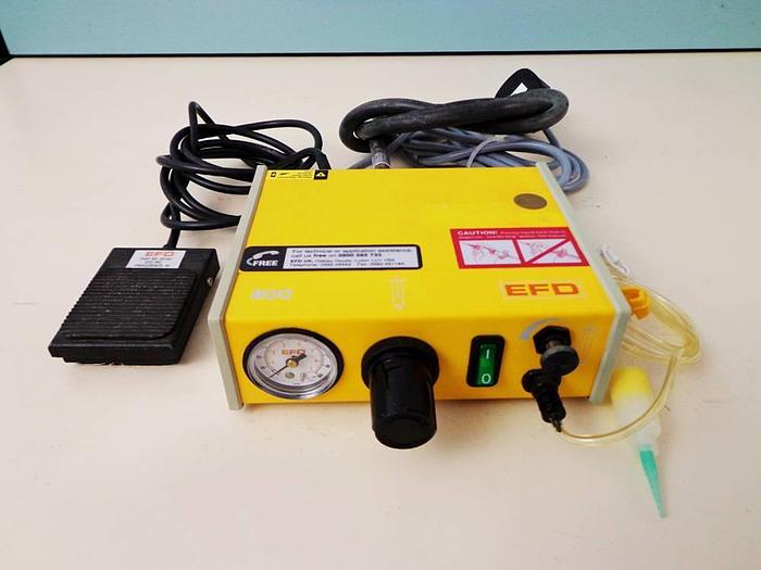 EFD 800E Precision Paste Fluid Dispenser and Foot Switch.